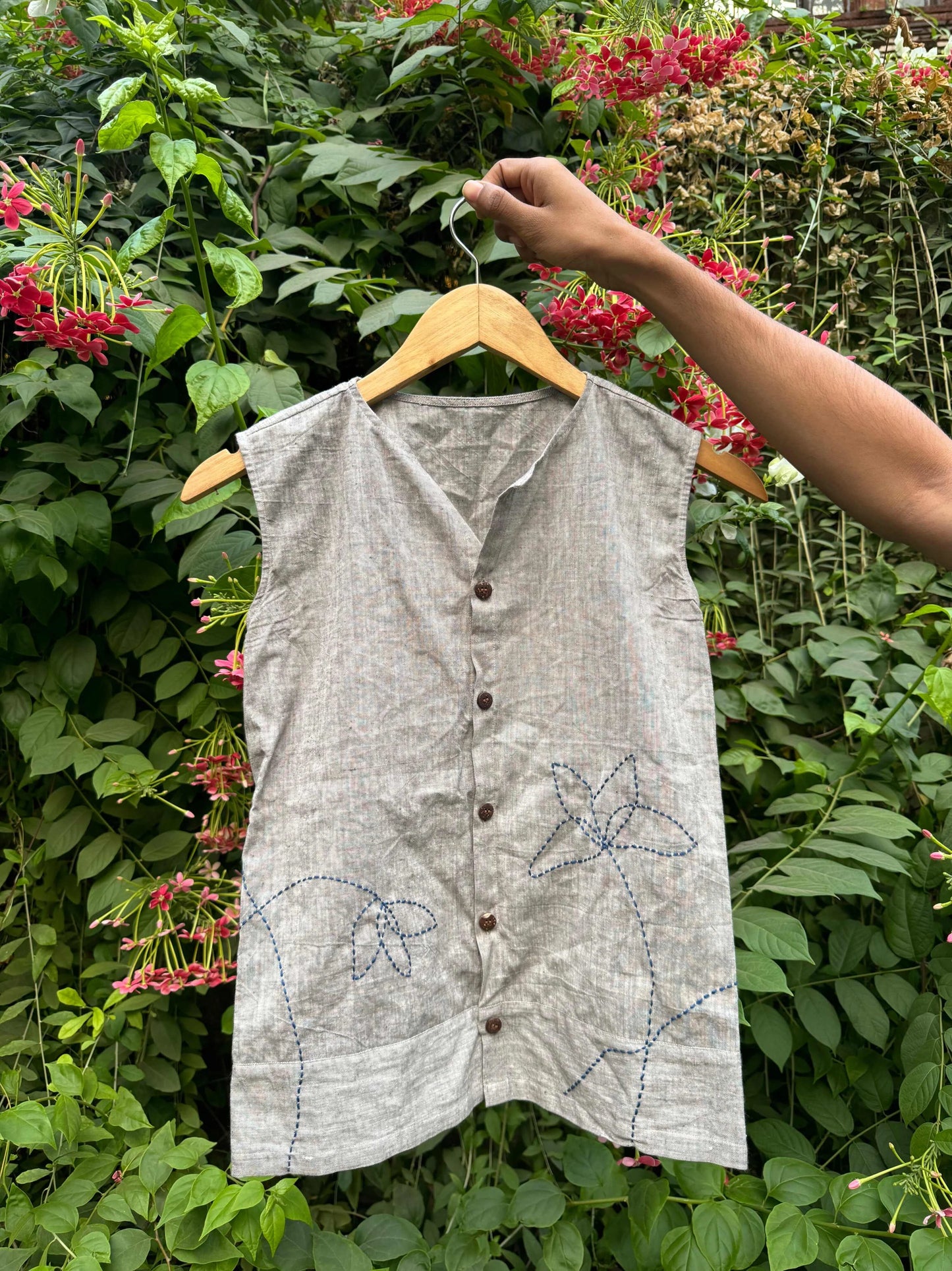 Say No to Sleeves – Wildflower Linen Top