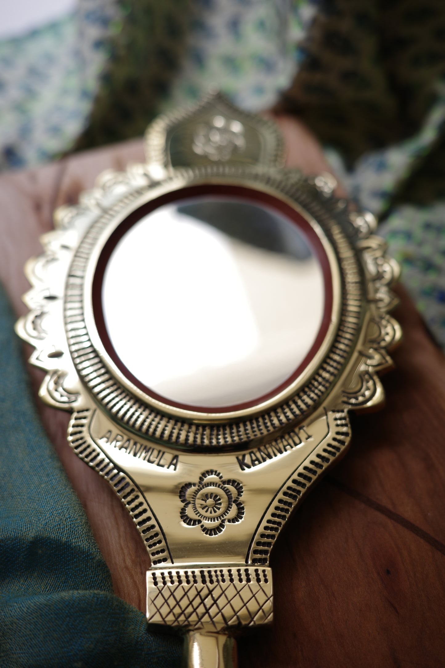 Handmade Aranmula Kannadi Metal Mirror